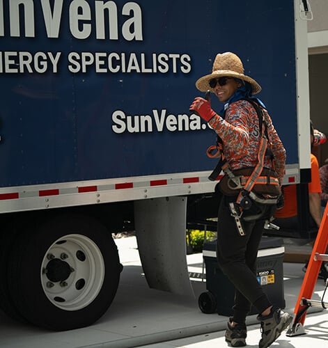 25-Year-Home-Solar-System-Warranty Sunvena installer and work truck